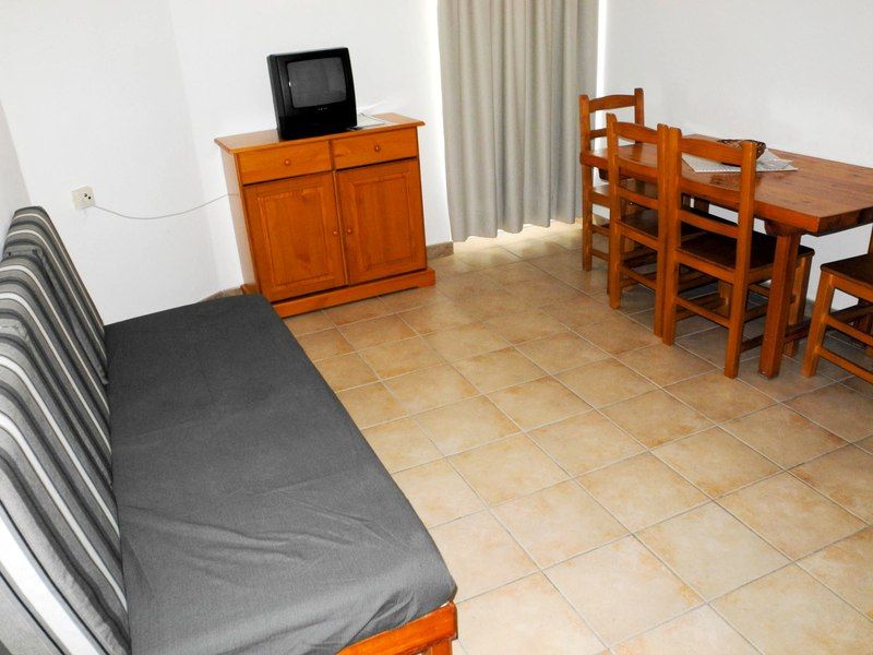 Hotel Timon 1 & 2 Es Pujols Exterior foto